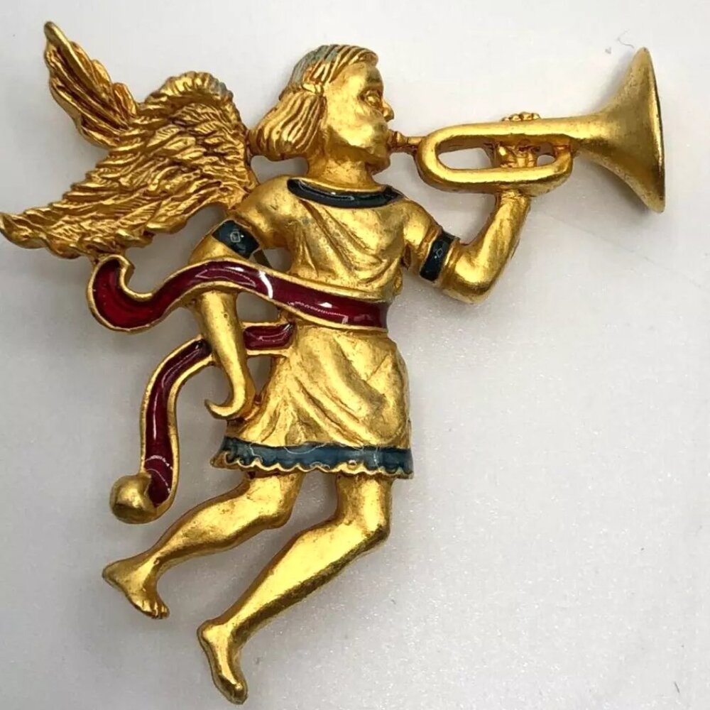 ❤️Vintage MUSEUM OF AMERICAN FOLK ART Trumpeting Angel Gold Tone Enamel Brooch